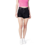 Levi`s Femme Shorts