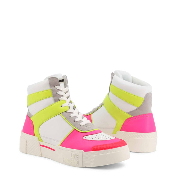 Me encantan las zapatillas Moschino 