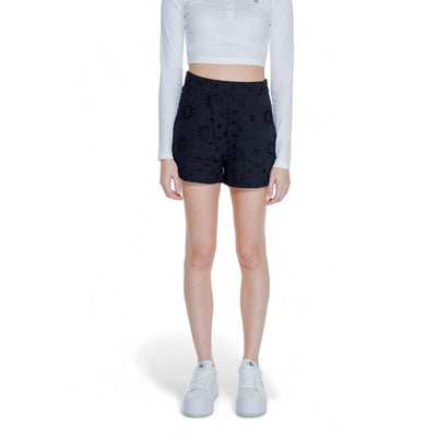 Only Femme Shorts