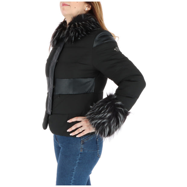 Disfrutar de chaquetas de mujer